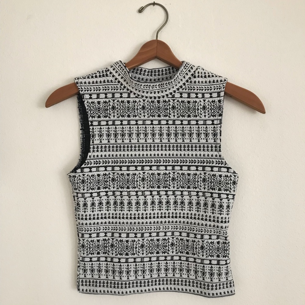 H&M fitted sleeveless top